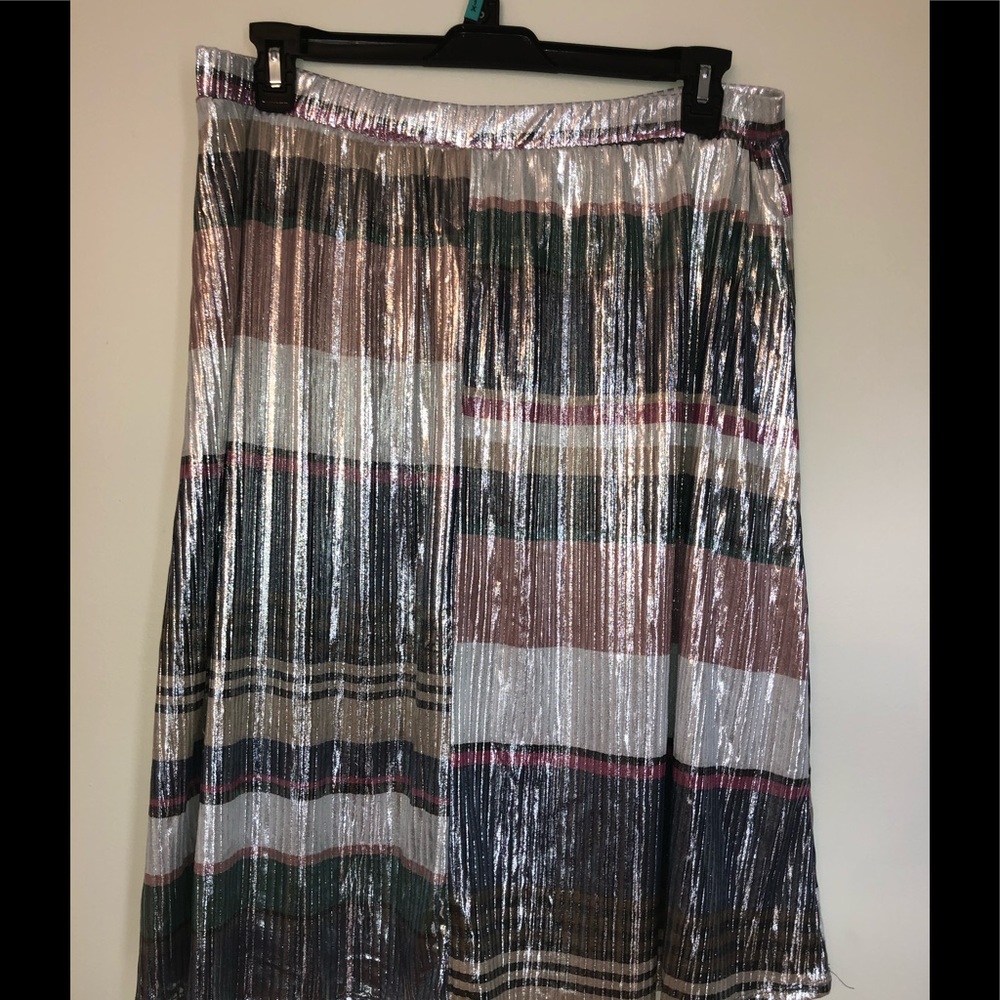 MODCLOTH METALLIC SKIRT ELASTIC WAIST JESSY B - Picture 5 of 7